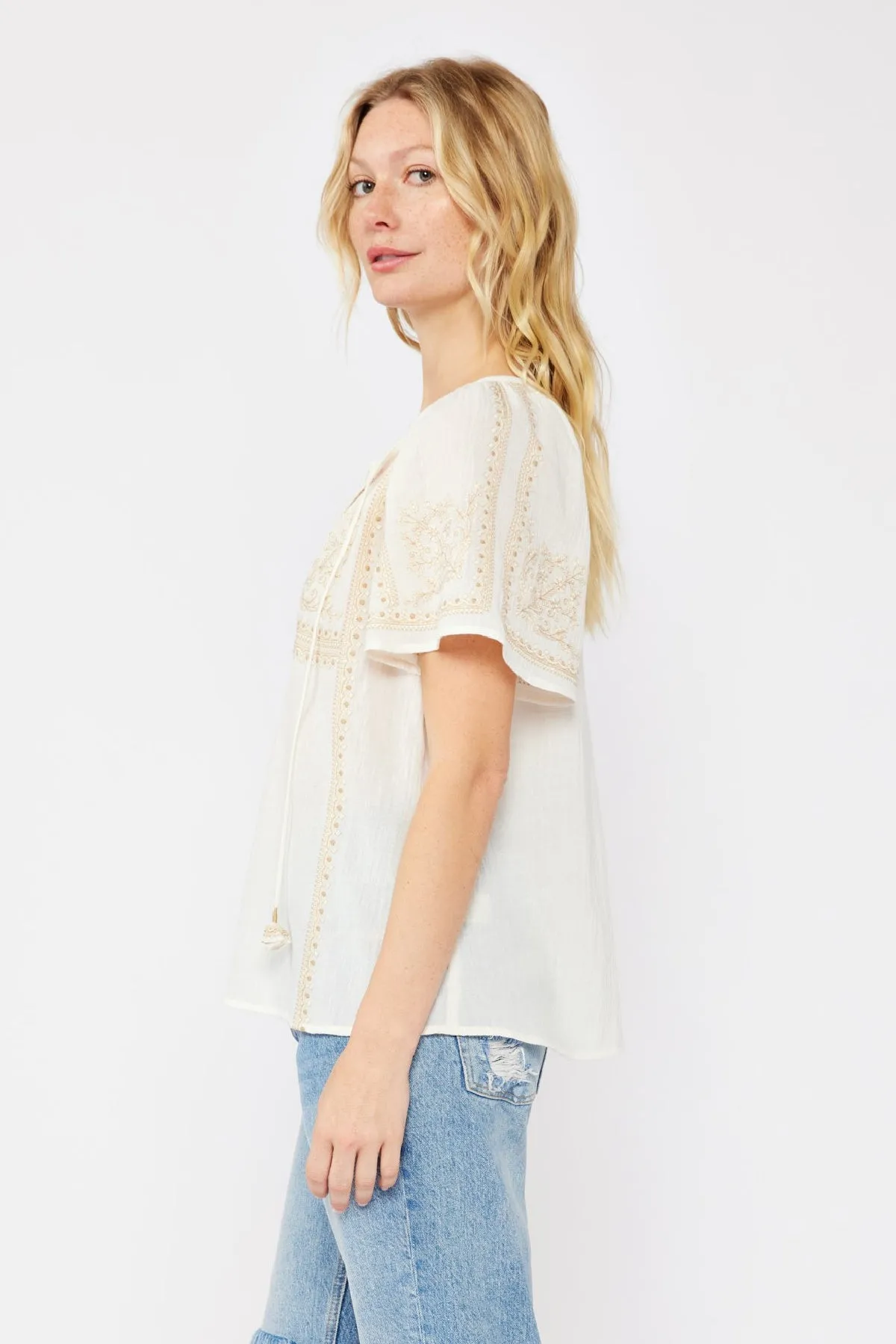 Jolene Short Sleeve Embroidered Floral Top Taupe
