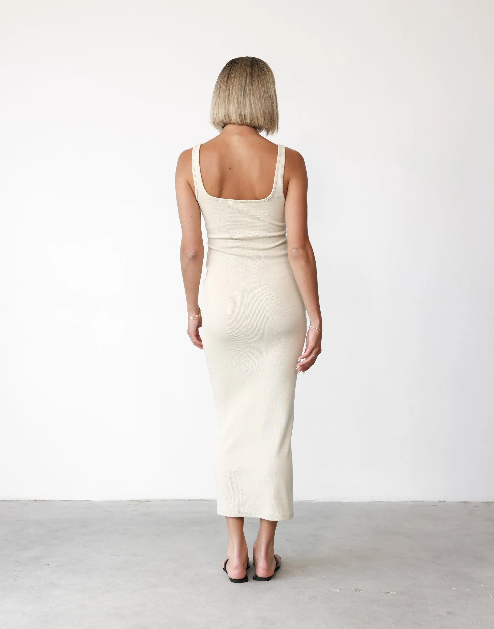 Lenika Maxi Dress (Beige)