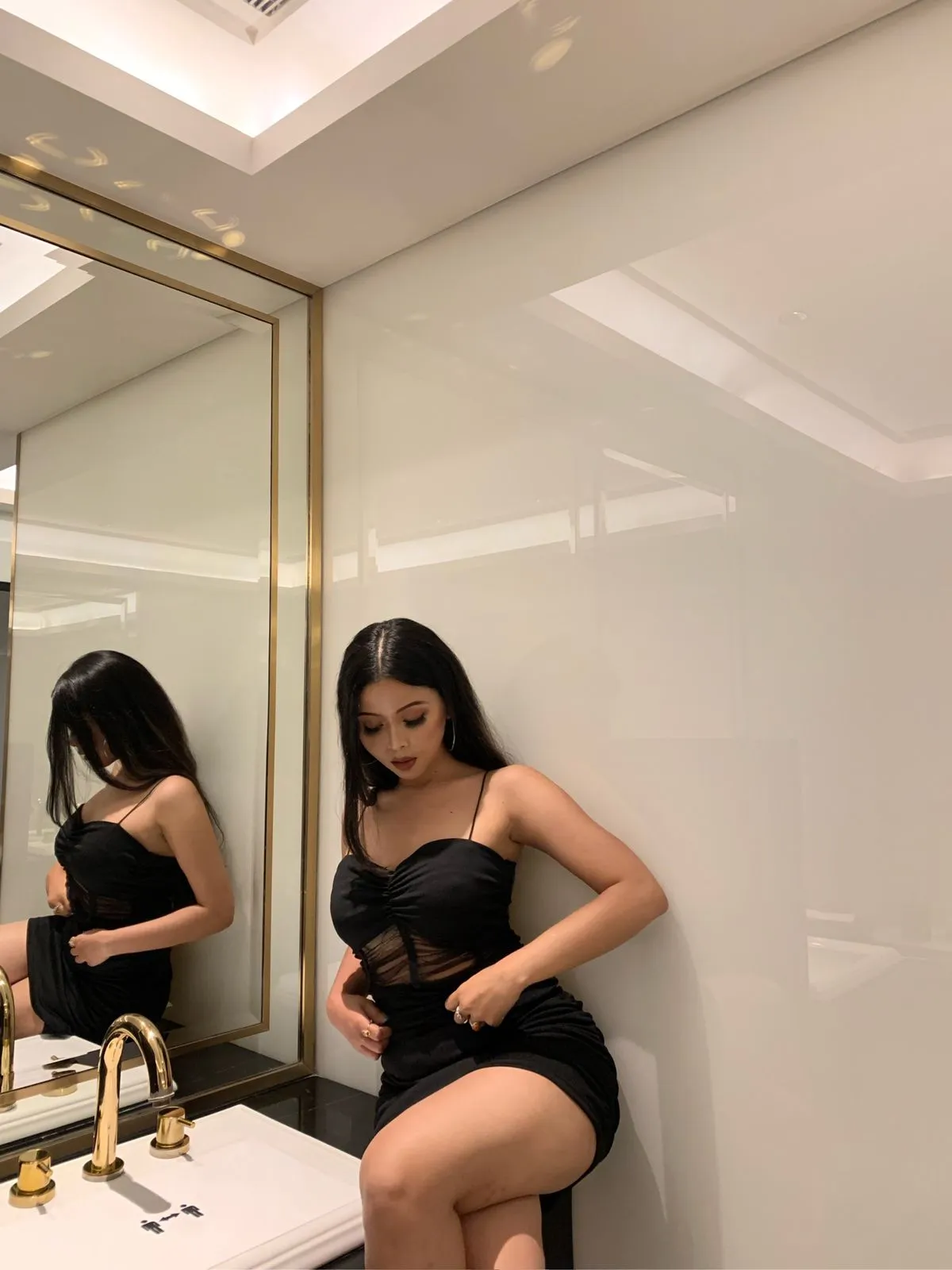 Lexy black dress