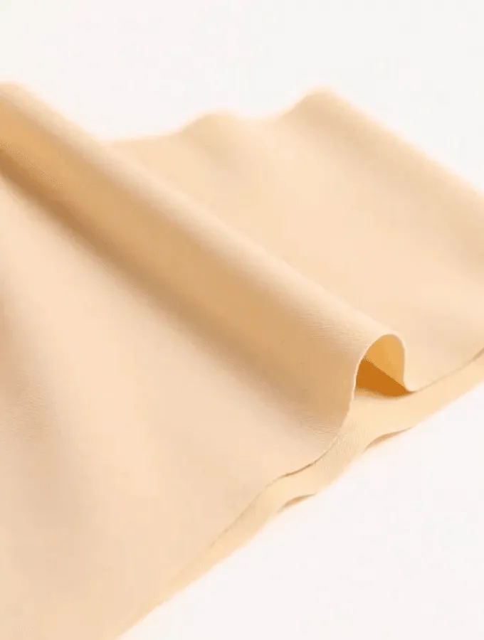 MID RISE SEAMLESS THONG - NUDE