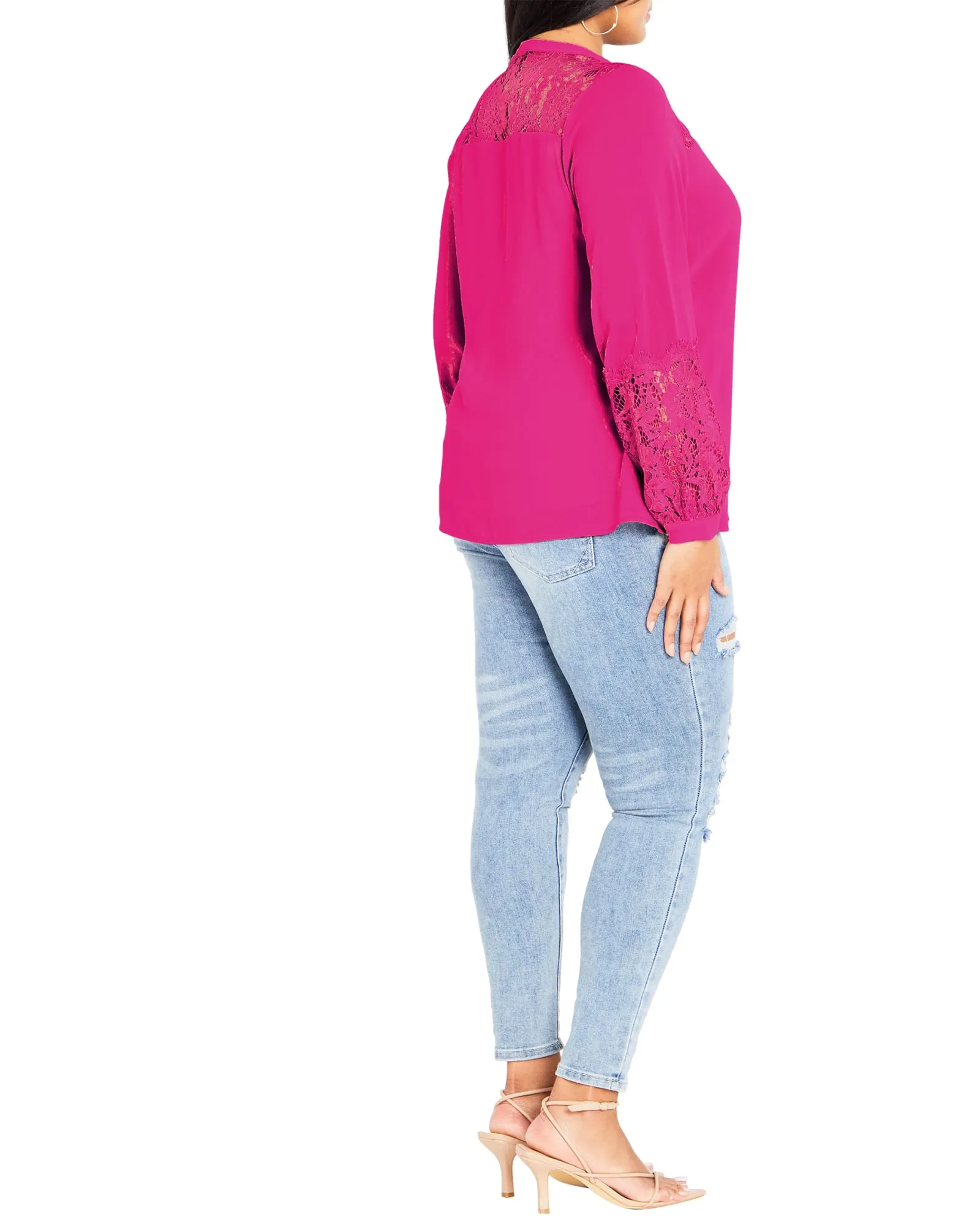 Mysterious Lace Top | Sangria