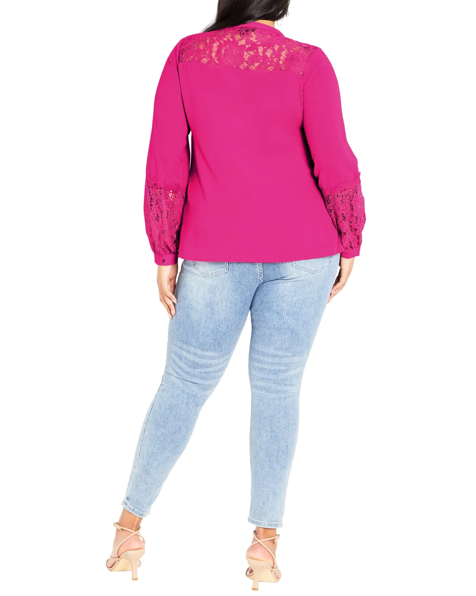 Mysterious Lace Top | Sangria