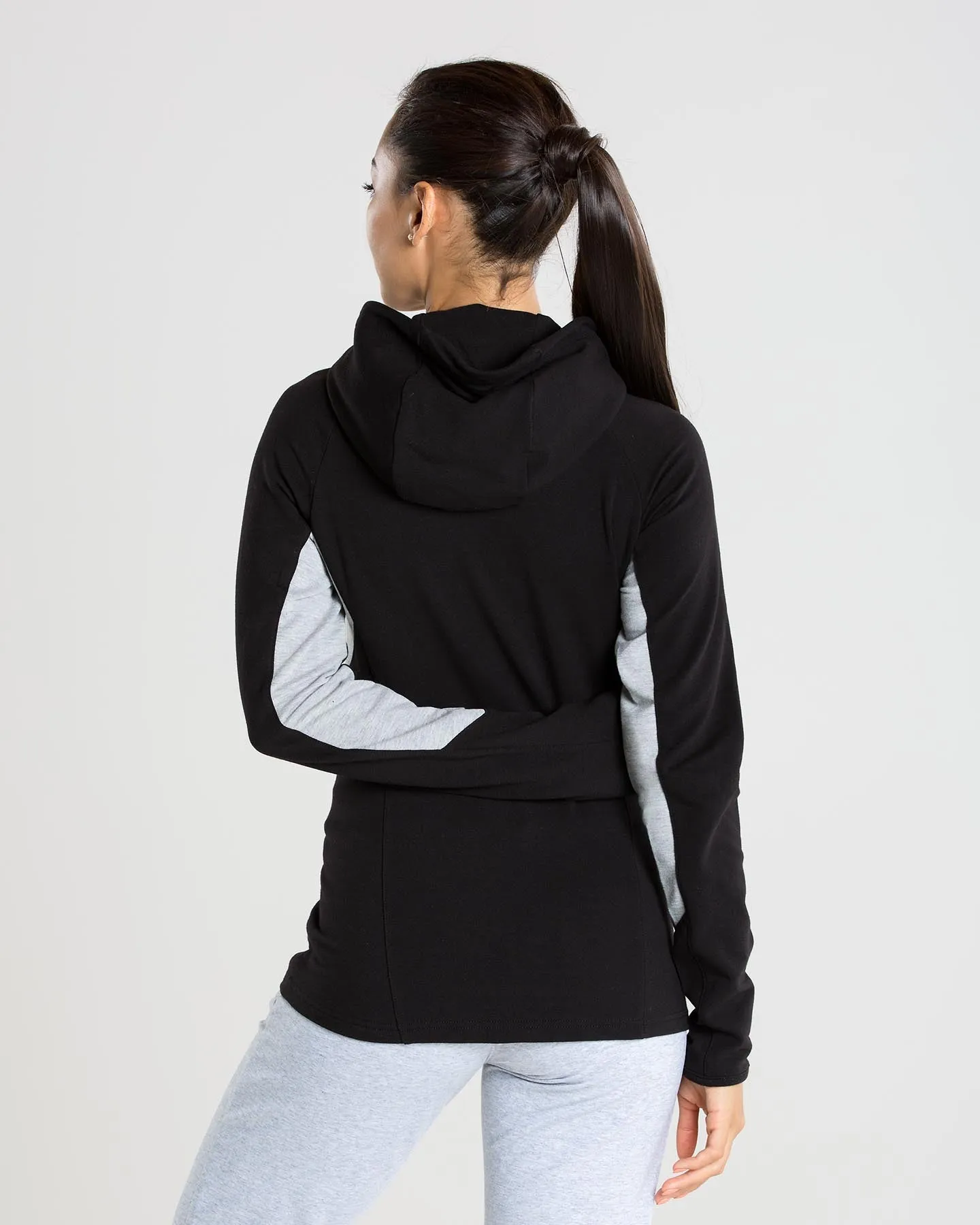 Rozpinana bluza z kapturem