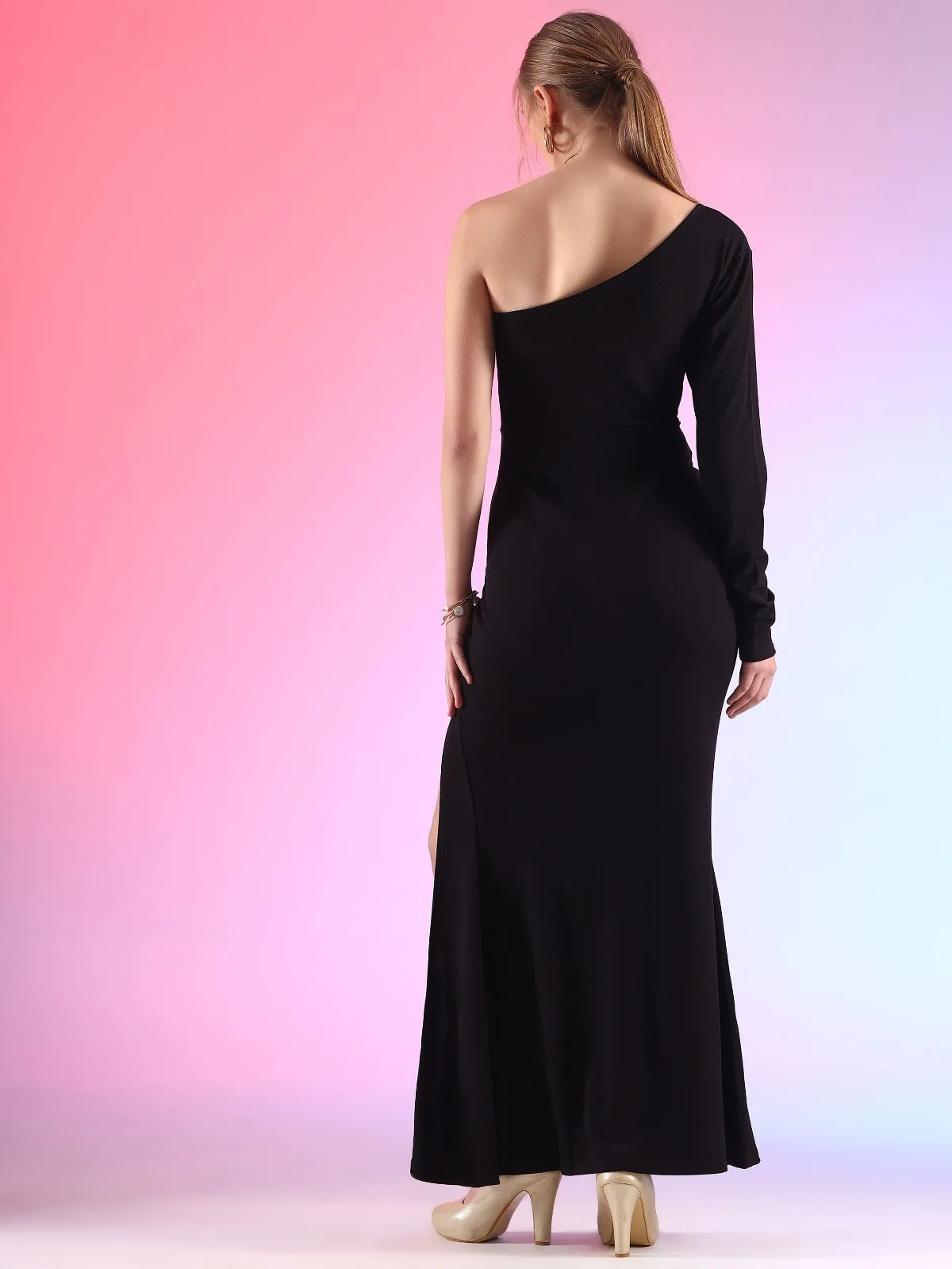 Solo Sleeve Bodycon Elegance Dress