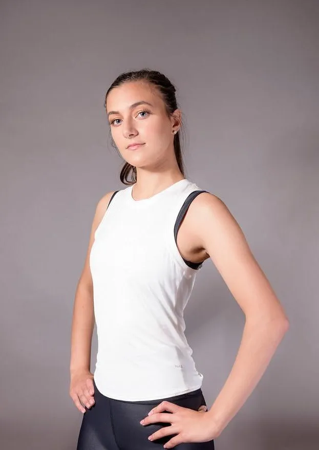 Twist back tank in creamy white