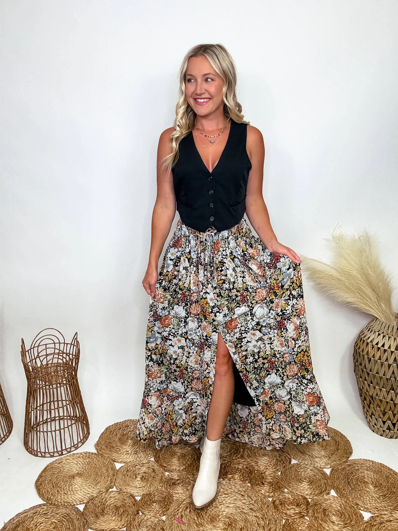 Vintage Floral Print Maxi Skirt with Front Slit