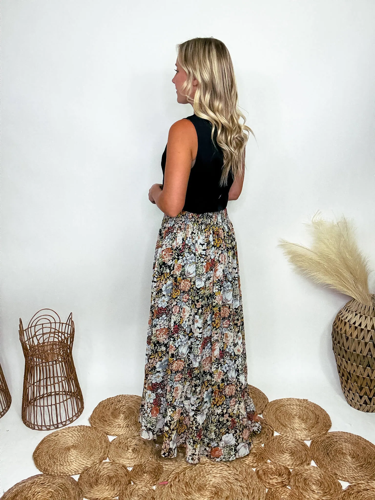 Vintage Floral Print Maxi Skirt with Front Slit